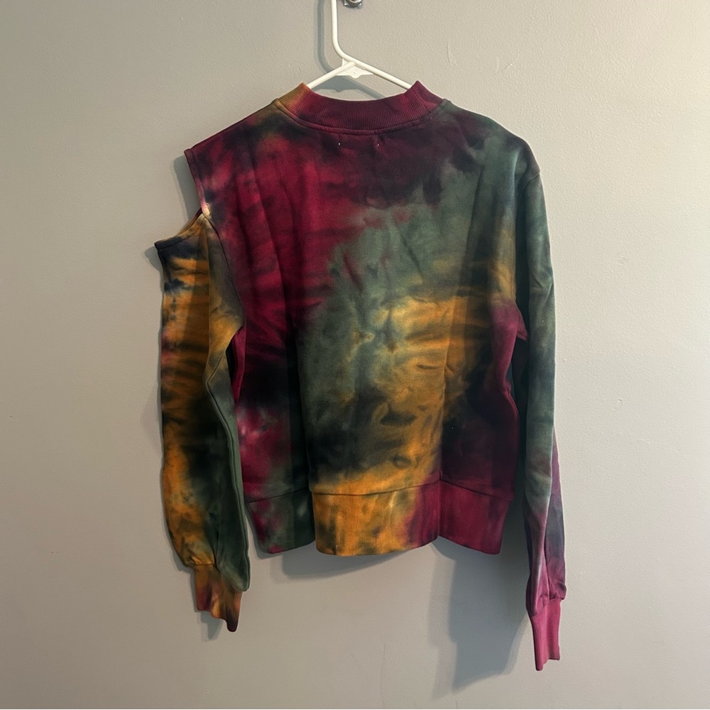 Revolve x 525 America - Tie-Dye Cutout Shoulder Sweatshirt - Picture 6 of 9